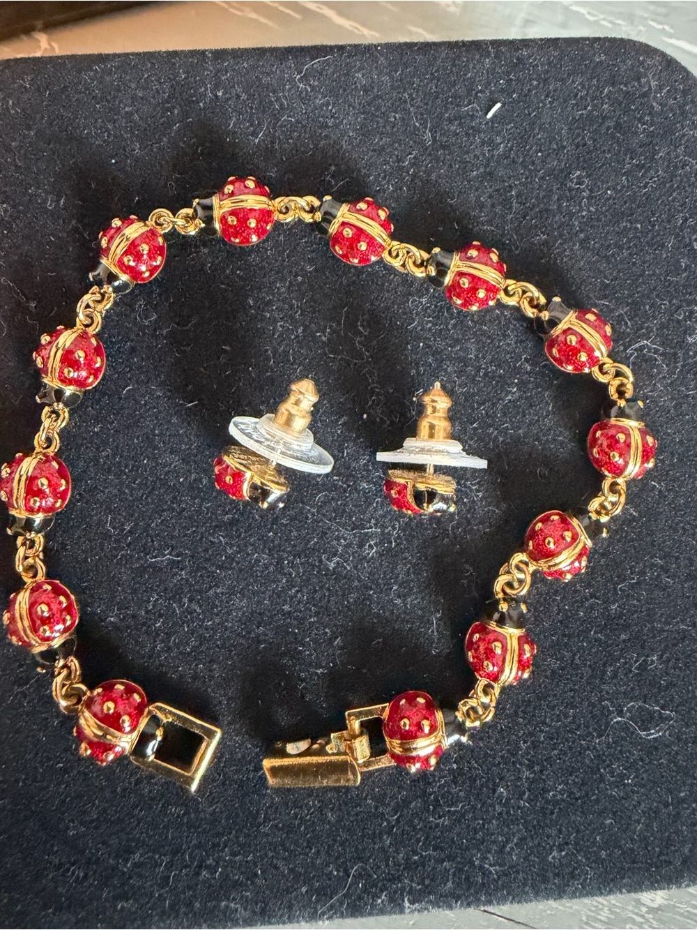 Joan Rivers Red Enamel Ladybug Bracelet with Matching Earrings - Picture 5 of 10